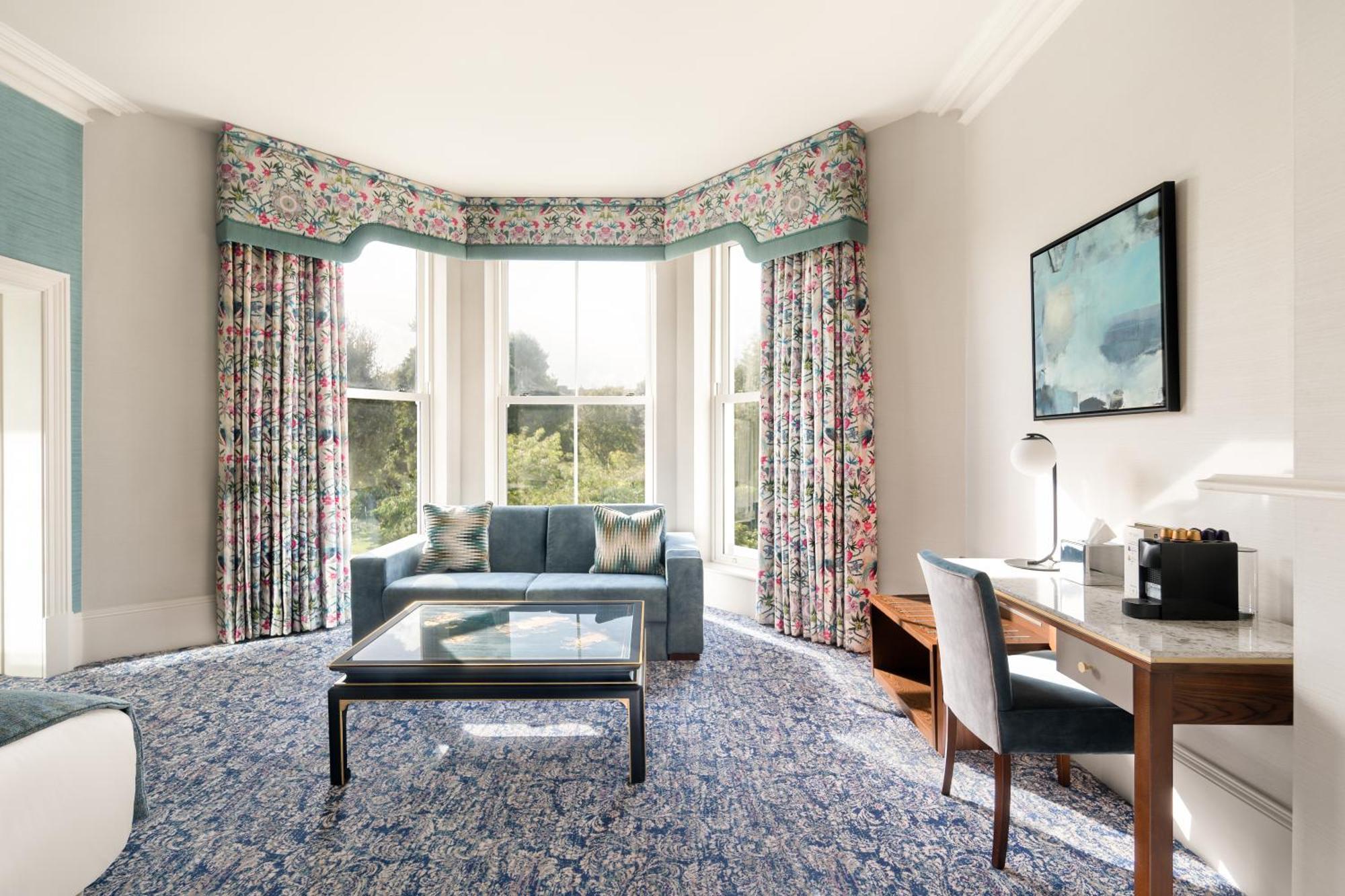 Готель Voco The Clifton Folkestone By Ihg Екстер'єр фото