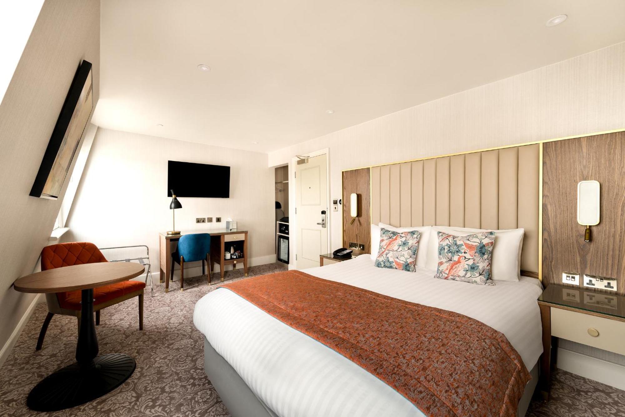 Готель Voco The Clifton Folkestone By Ihg Екстер'єр фото