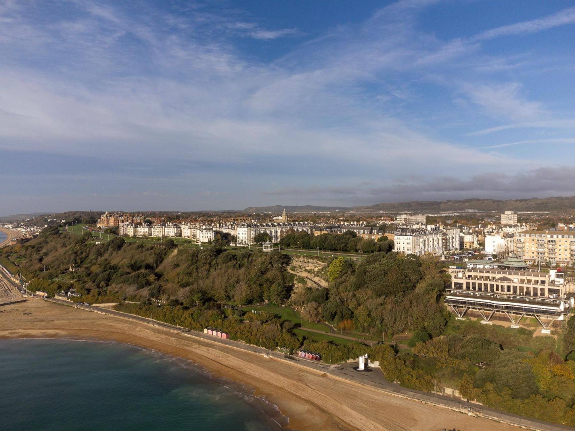 Готель Voco The Clifton Folkestone By Ihg Екстер'єр фото