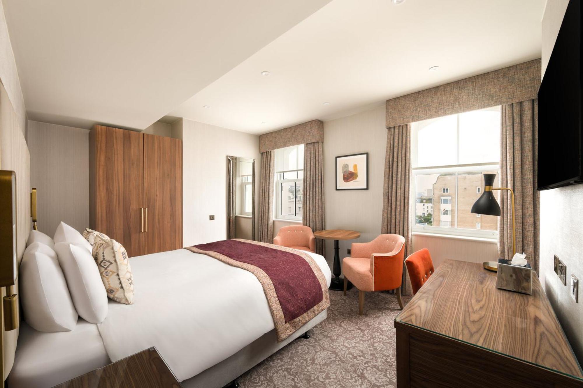 Готель Voco The Clifton Folkestone By Ihg Екстер'єр фото