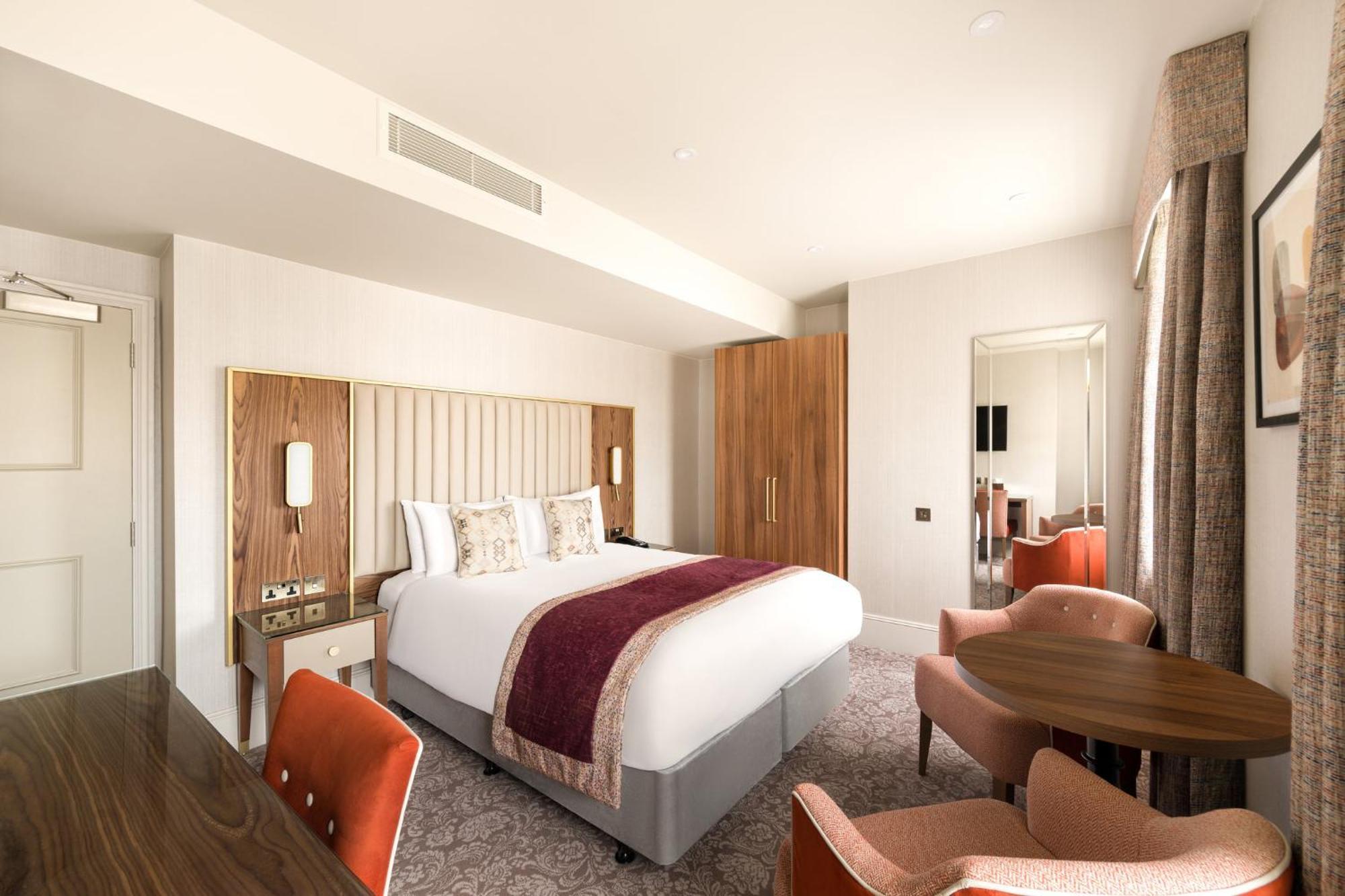 Готель Voco The Clifton Folkestone By Ihg Екстер'єр фото