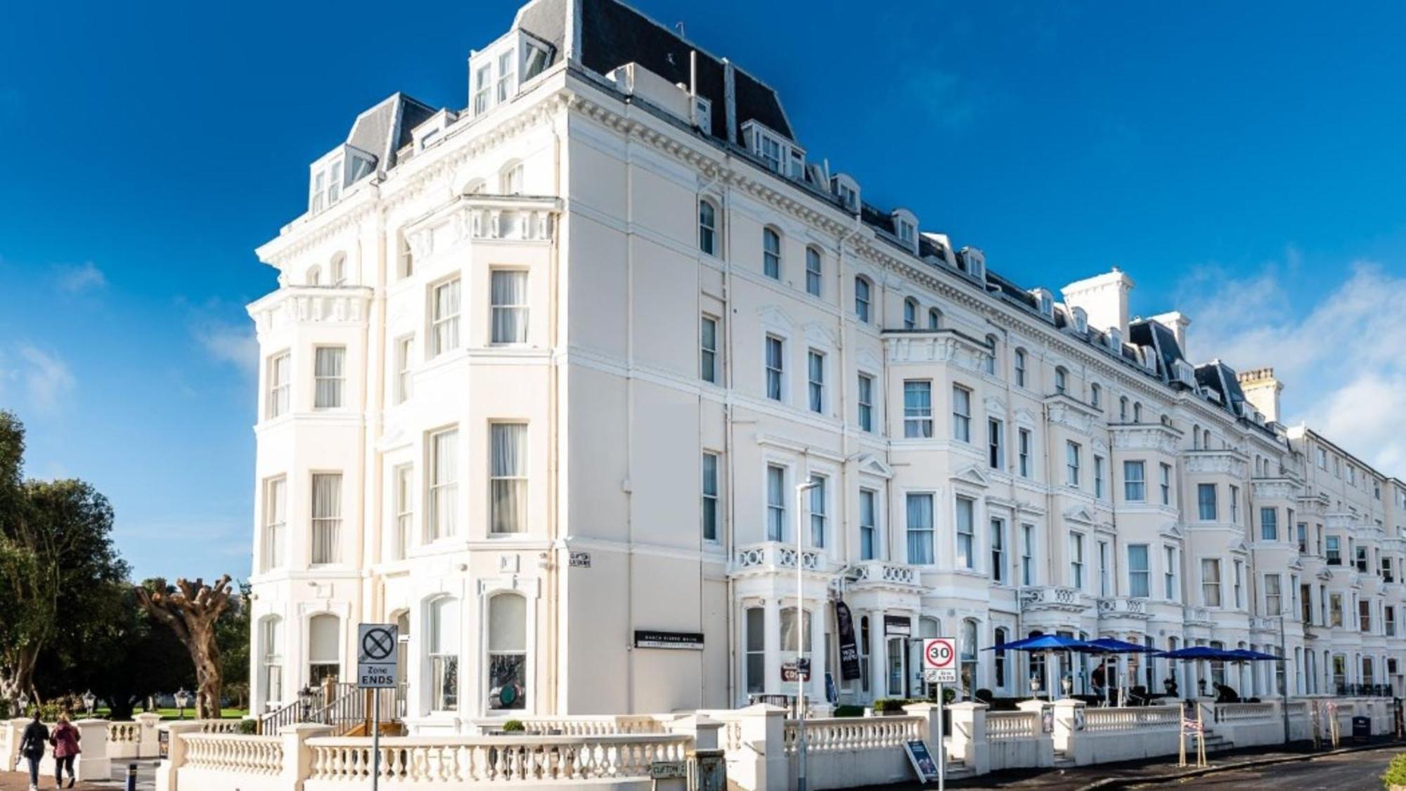 Готель Voco The Clifton Folkestone By Ihg Екстер'єр фото