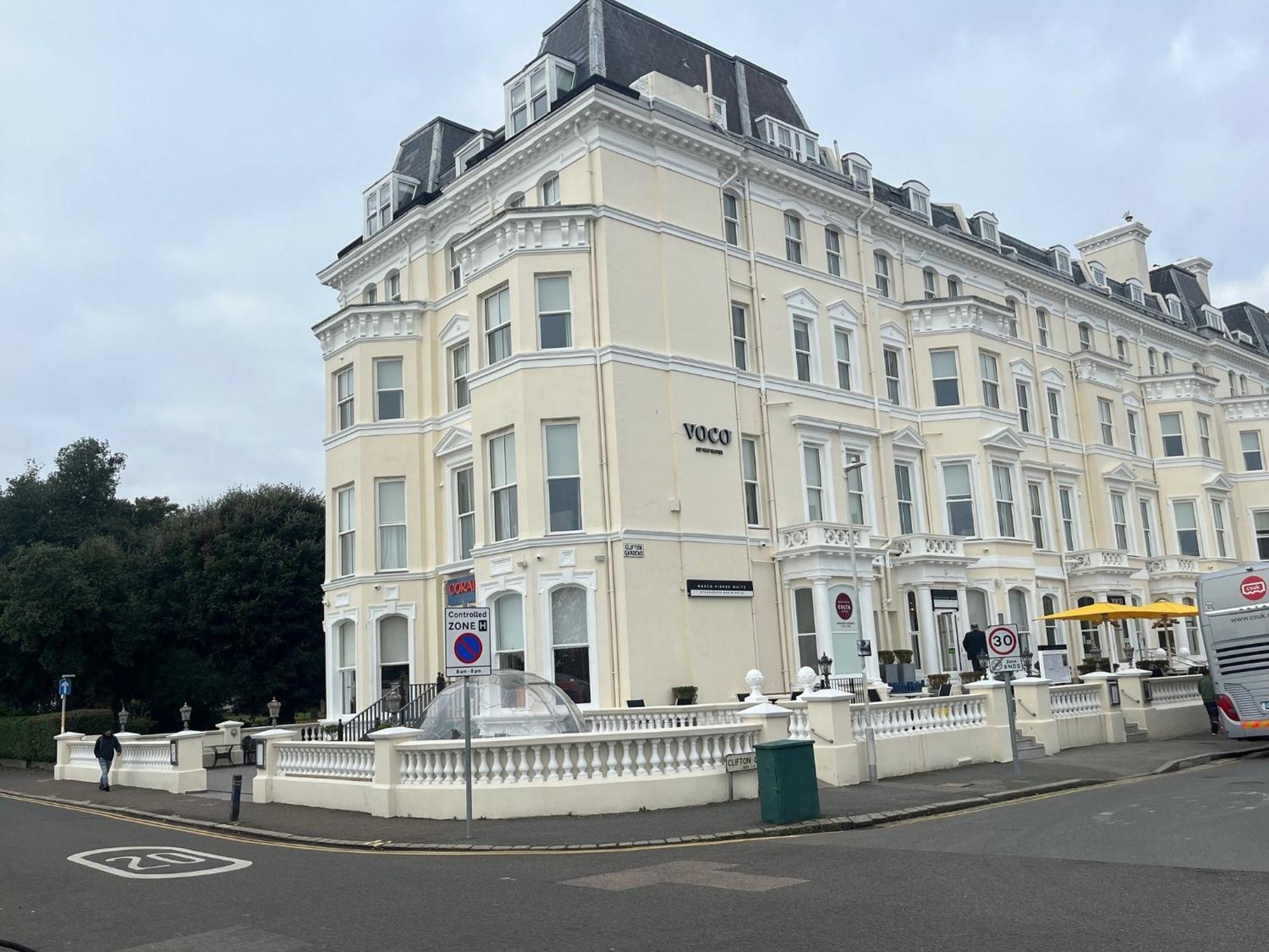 Готель Voco The Clifton Folkestone By Ihg Екстер'єр фото